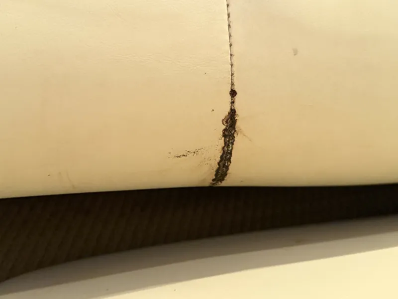 Slide: The Image of Rinker 280 Express Cruiser 2008 - 6051457