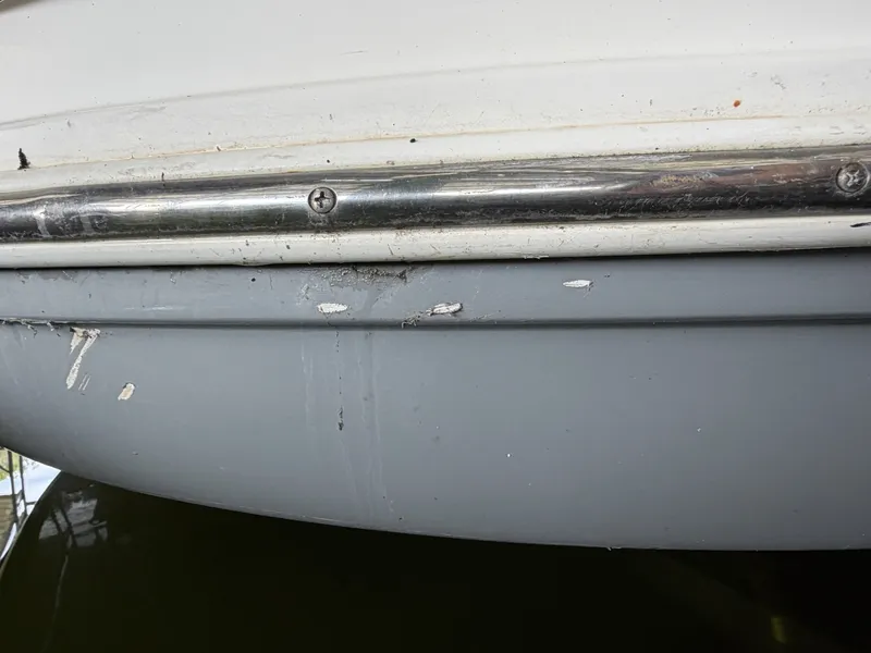 Slide: The Image of Rinker 280 Express Cruiser 2008 - 6051467