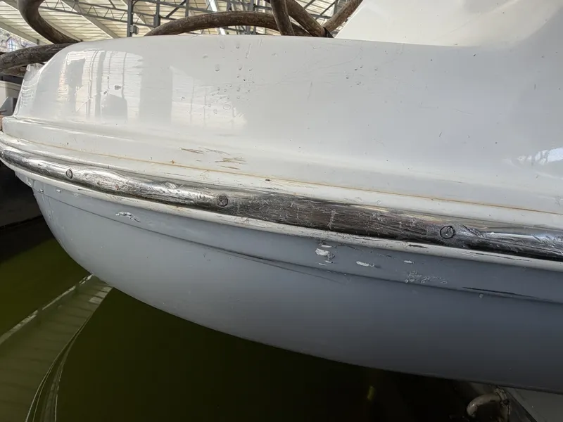 Slide: The Image of Rinker 280 Express Cruiser 2008 - 6051469