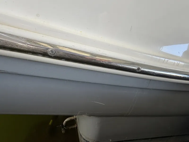 Slide: The Image of Rinker 280 Express Cruiser 2008 - 6051471