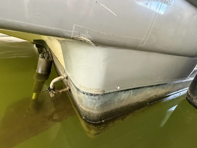 Slide: The Image of Rinker 280 Express Cruiser 2008 - 6051474