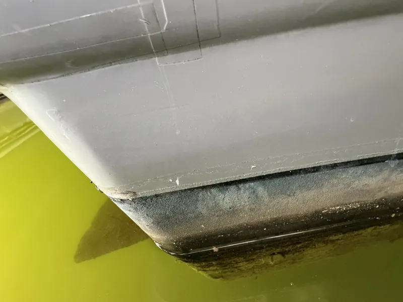 Slide: The Image of Rinker 280 Express Cruiser 2008 - 6051475