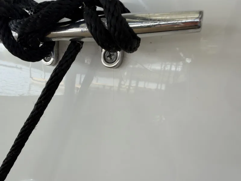 Slide: The Image of Rinker 280 Express Cruiser 2008 - 6051482