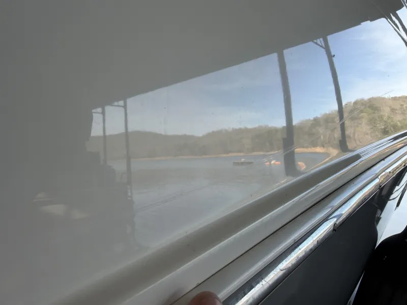 Slide: The Image of Rinker 280 Express Cruiser 2008 - 6051489