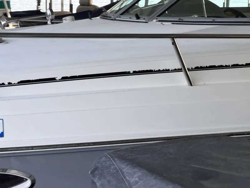 Slide: The Image of Rinker 280 Express Cruiser 2008 - 6051539