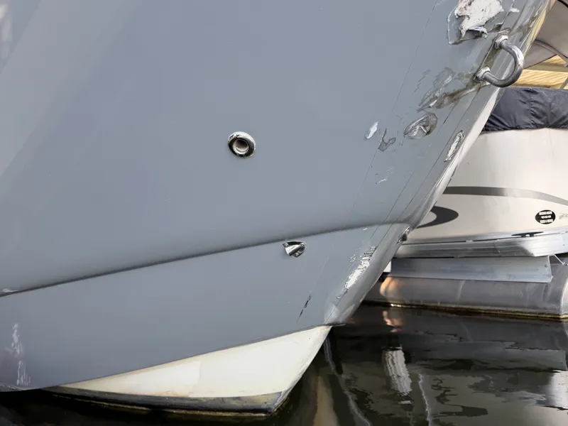 Slide: The Image of Rinker 280 Express Cruiser 2008 - 6051547