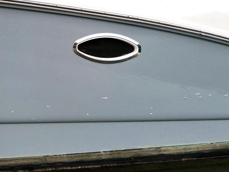 Slide: The Image of Rinker 280 Express Cruiser 2008 - 6051551