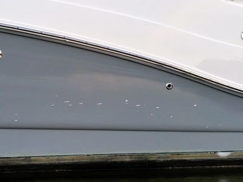 Slide: The Image of Rinker 280 Express Cruiser 2008 - 6051553