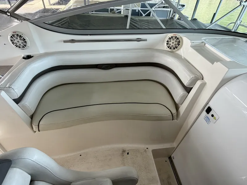 Slide: The Image of Rinker 280 Express Cruiser 2008 - 6051366