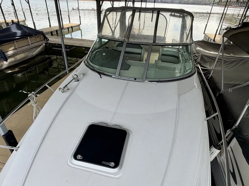 Slide: The Image of Rinker 280 Express Cruiser 2008 - 6051372