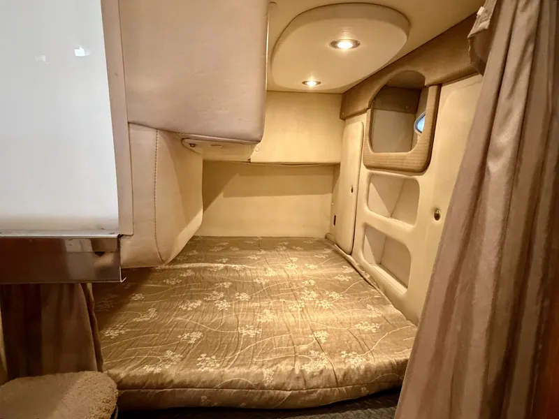 Slide: The Image of Rinker 280 Express Cruiser 2008 - 6051396