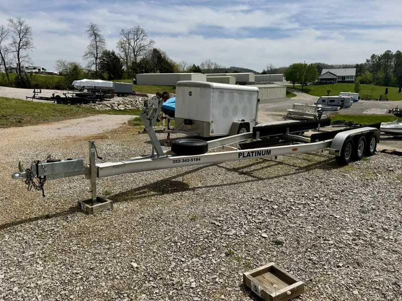 Slide: The Image of Rinker 280 Express Cruiser 2008 - 6051412