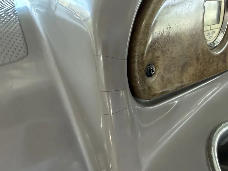 Slide: The Image of Rinker 280 Express Cruiser 2008 - 6051427