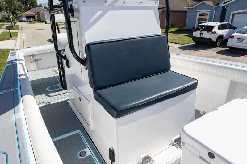 Slide: The Image of Albin 26 Center Console 2006 - 7599542