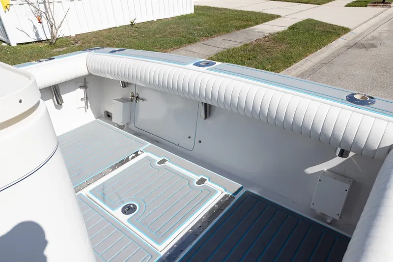Slide: The Image of Albin 26 Center Console 2006 - 7599543