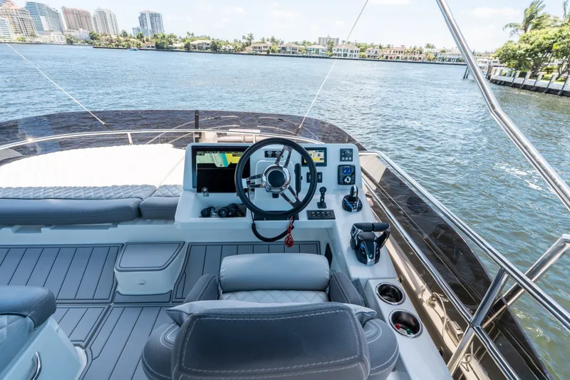 Slide: The Image of Jeanneau NC 1295 Fly 2024 - 6051823