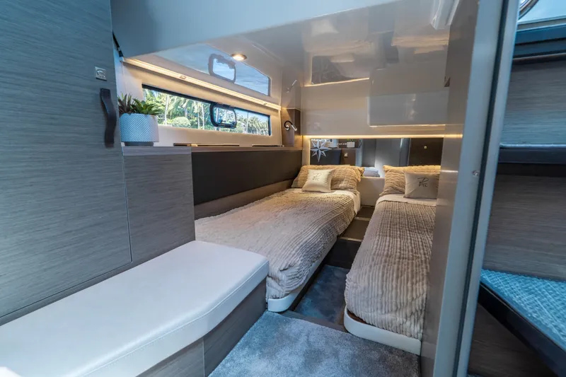 Slide: The Image of Jeanneau NC 1295 Fly 2024 - 6051861