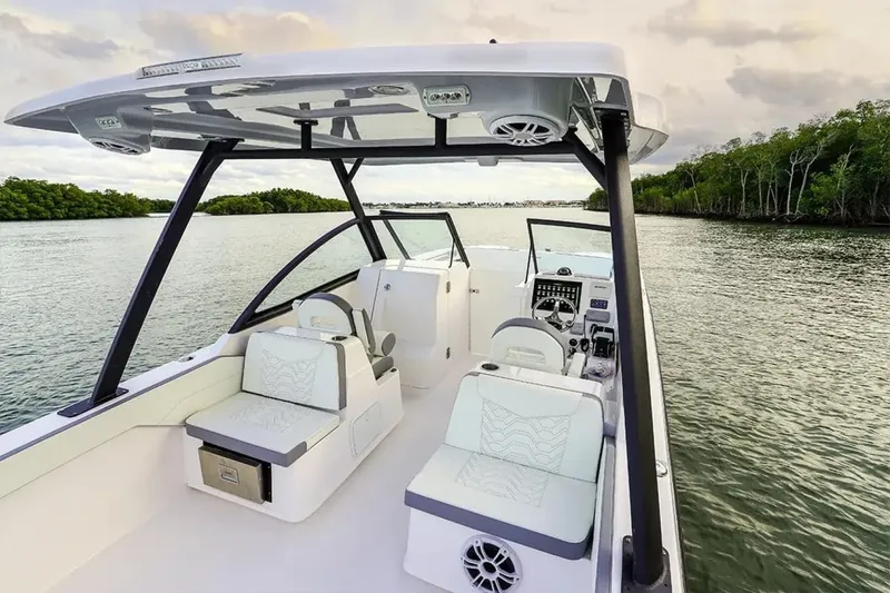 Slide: The Image of Twin Vee 280 GFX2 DC 2026 - 6051774