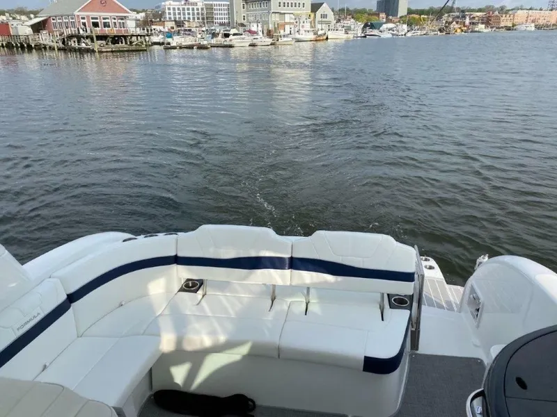 Slide: The Image of Formula 34 CLAIR DE LUNE - Helm View of Cockpit 2020 Formula Performance Cruiser CLAIR DE LUNE - 7655236