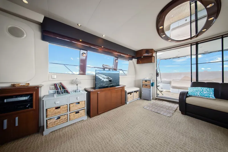 Slide: The Image of Carver Yachts 56 Voyager SE 2008 - 6061925