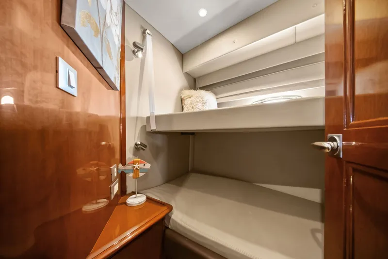 Slide: The Image of Carver Yachts 56 Voyager SE 2008 - 6061937