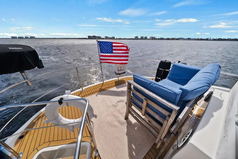 Slide: The Image of Carver Yachts 56 Voyager SE 2008 - 6061949