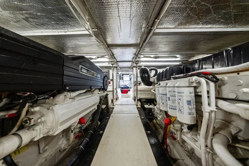 Slide: The Image of Carver Yachts 56 Voyager SE 2008 - 6061968