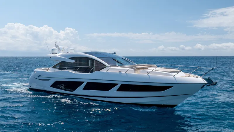 Slide: The Image of Sunseeker PREDATOR 74 XPS 2020 - 6052628