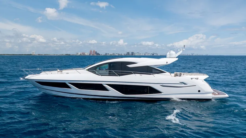 Slide: The Image of Sunseeker PREDATOR 74 XPS 2020 - 6052632