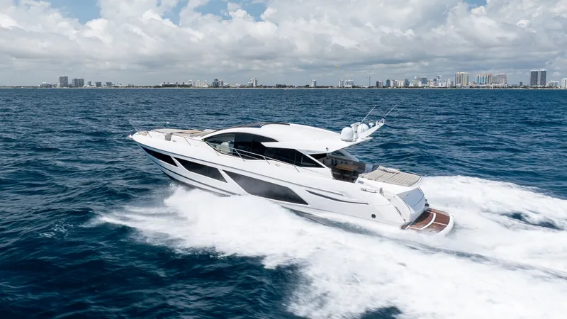 Slide: The Image of Sunseeker PREDATOR 74 XPS 2020 - 6052636