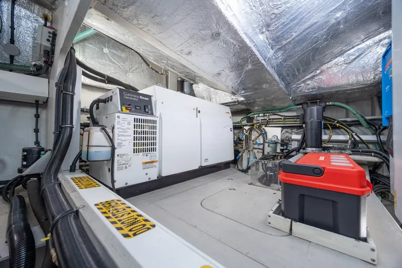 Slide: The Image of Sunseeker PREDATOR 74 XPS 2020 - 6052538