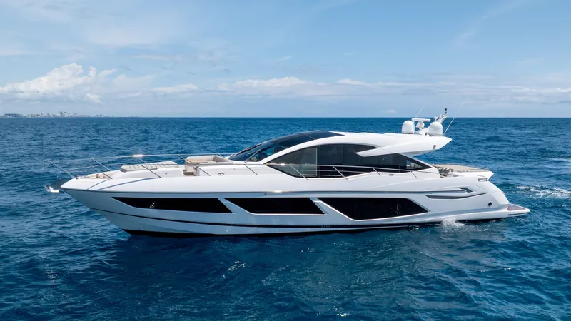 Slide: The Image of Sunseeker PREDATOR 74 XPS 2020 - 6052522