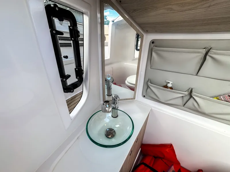 Slide: The Image of Other Sterk 31 2024 - 6052090