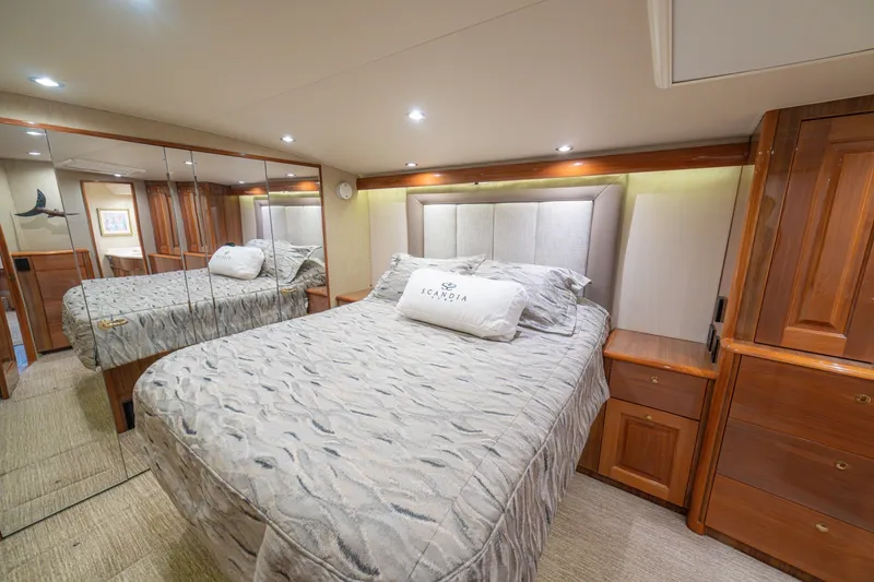 Slide: The Image of 2005 Viking 61 Convertible Master Stateroom - 6115673