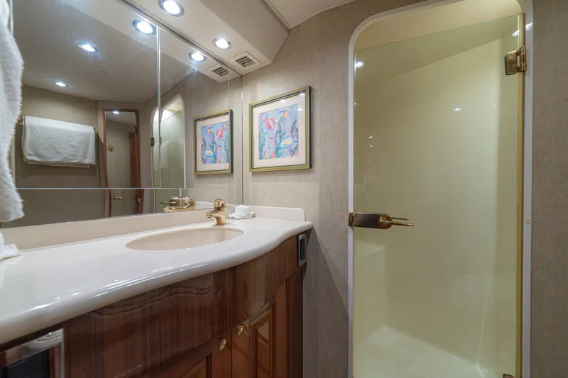 Slide: The Image of 2005 Viking 61 Convertible Master Stateroom - 6115677