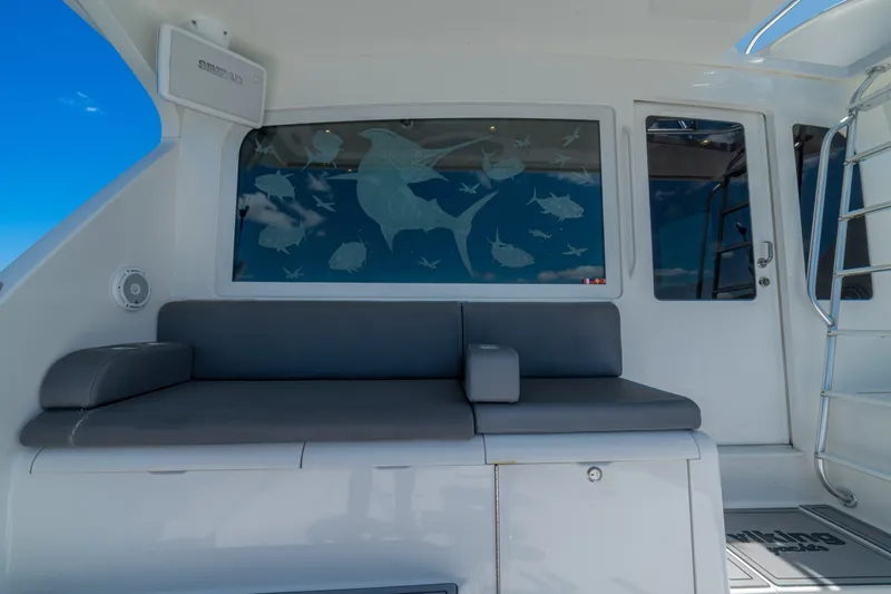 Slide: The Image of 2005 Viking 61 Convertible Cockpit - 6115726