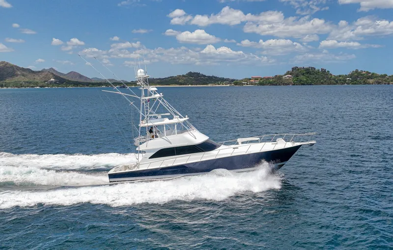 Slide: The Image of 2005 Viking 61 Convertible - 6115880