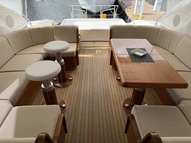 Slide: The Image of Mangusta 72 2004 - 6052275