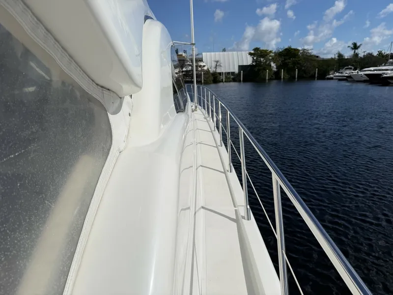 Slide: The Image of Mangusta 72 2004 - 6052299