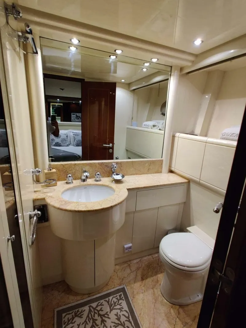 Slide: The Image of Mangusta 72 2004 - 6052313