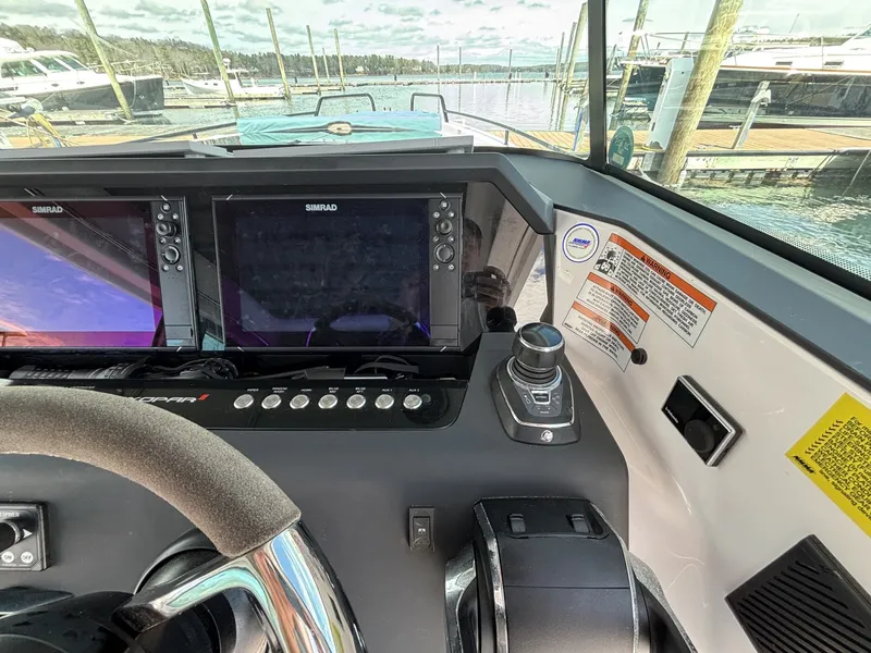 Slide: The Image of Axopar 37XC Cross Cabin 2023 - 6052242