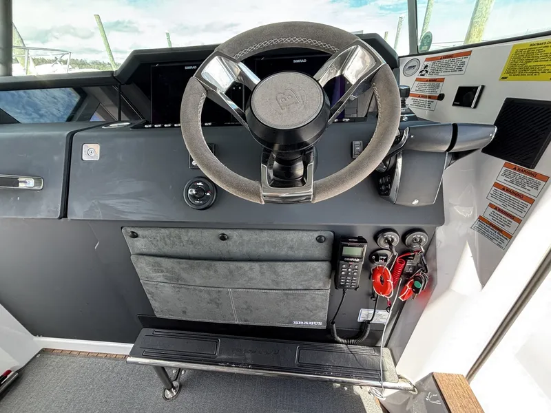 Slide: The Image of Axopar 37XC Cross Cabin 2023 - 6052243