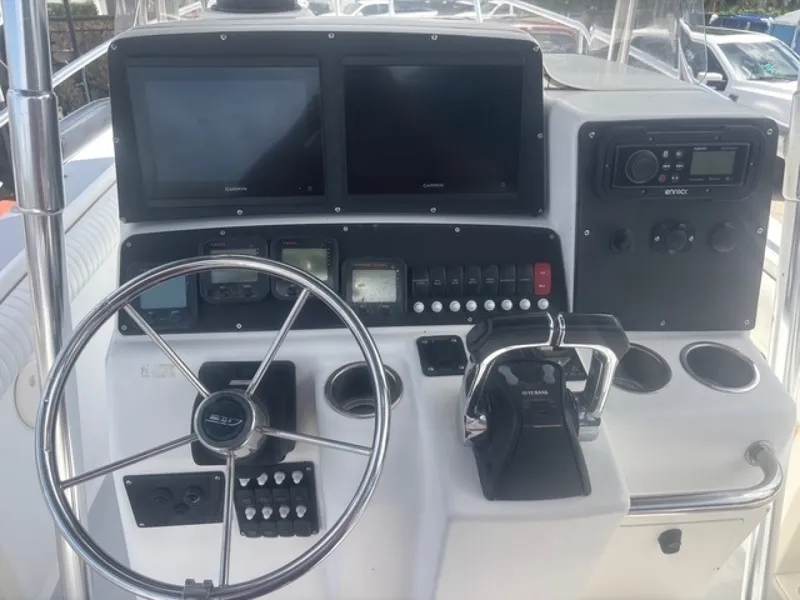 Slide: The Image of Boston Whaler 26 Outrage 2001 - 6052722