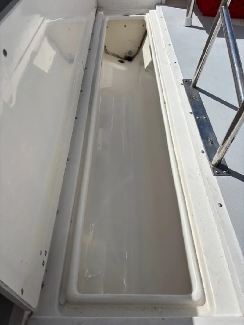 Slide: The Image of Boston Whaler 26 Outrage 2001 - 6052725