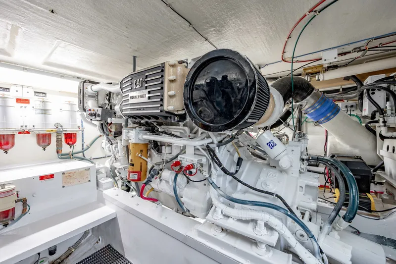 Slide: The Image of Hatteras 50 Convertible 2000 - 6052414