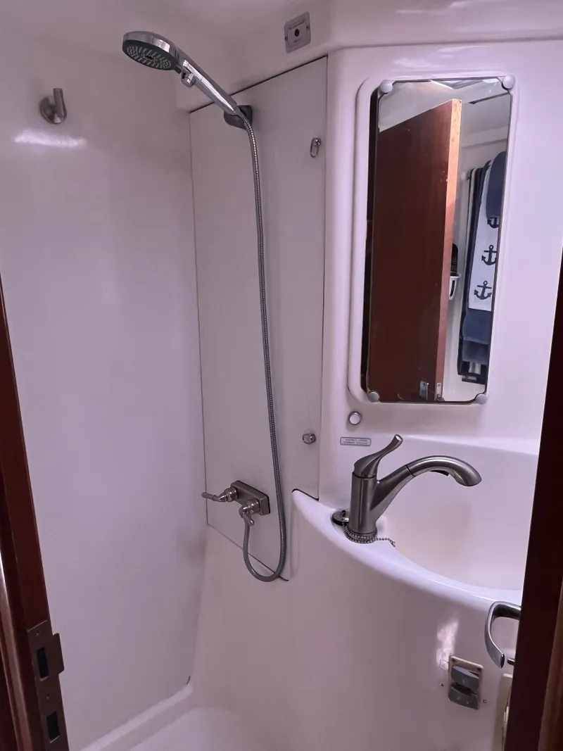 Slide: The Image of Leopard 44 2012 - 6052703