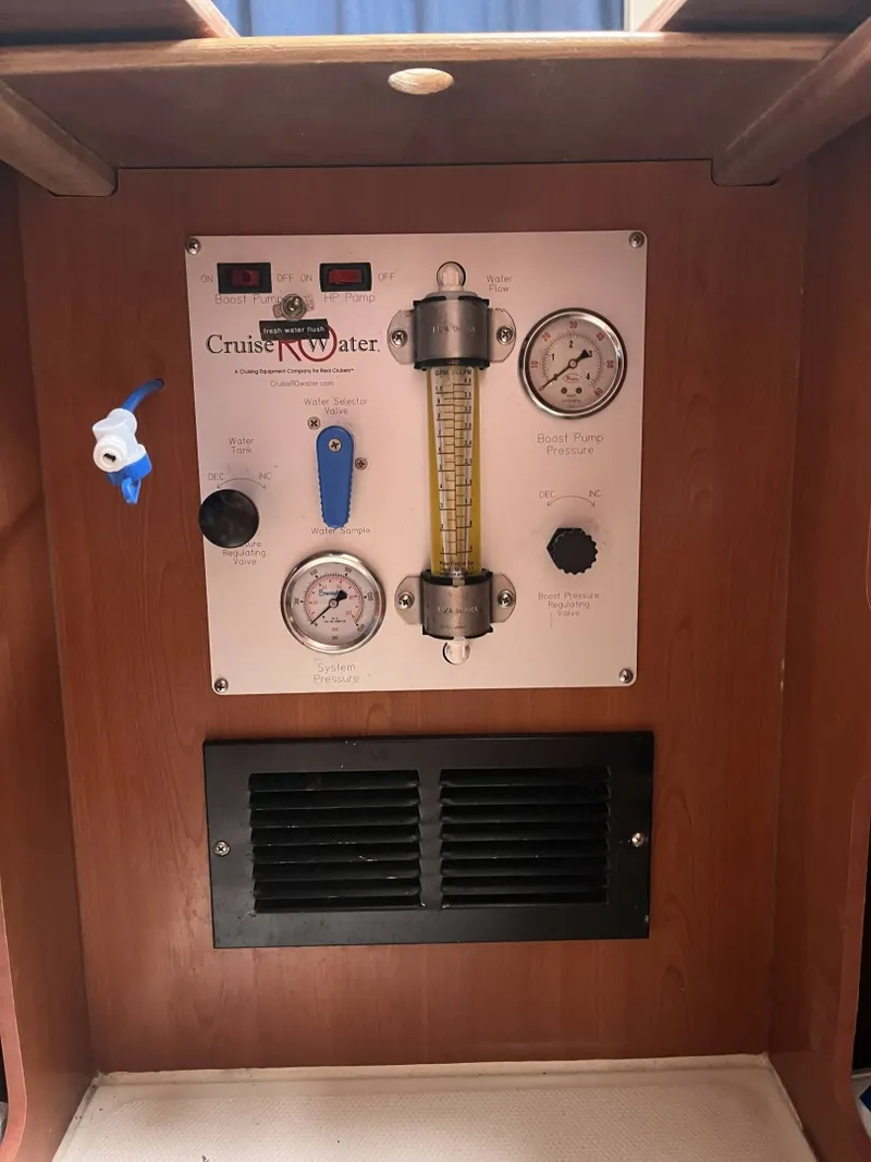 Slide: The Image of Leopard 44 2012 - 6052696