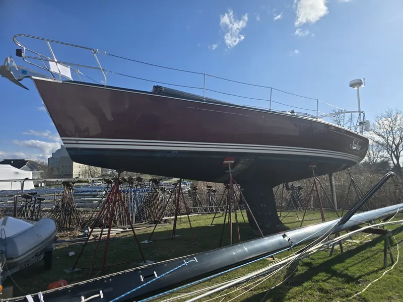 Slide: The Image of C&C 121 2004 - 6052974