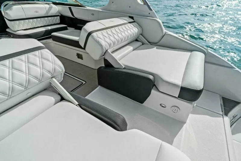 Slide: The Image of 2023 Regal 29 OBX - 6210182