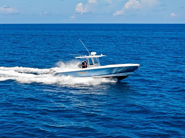 Slide: The Image of Intrepid 345 Nomad FE 2021 - 10